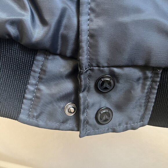 NWOT - Unisex Overwatch League Bomber Jacket - Size L - Picture 6 of 16
